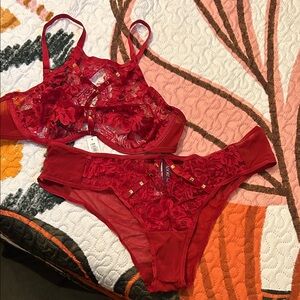 Elegant Red Lace Lingerie Set